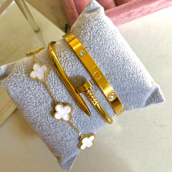 Cartier,Bracelet,Van cleef & Nail bangle set