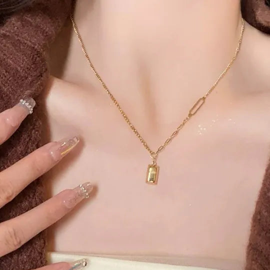 small gold bar necklace